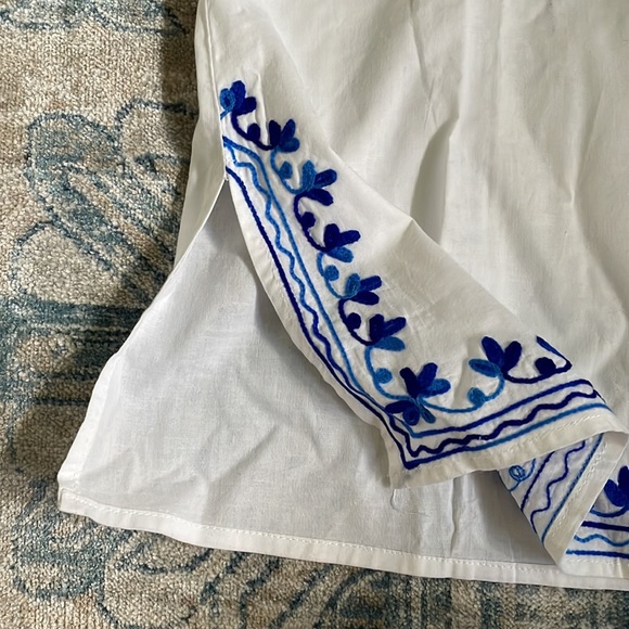 Short cotton blue / white hand embroidered kurta - Picture 5 of 6